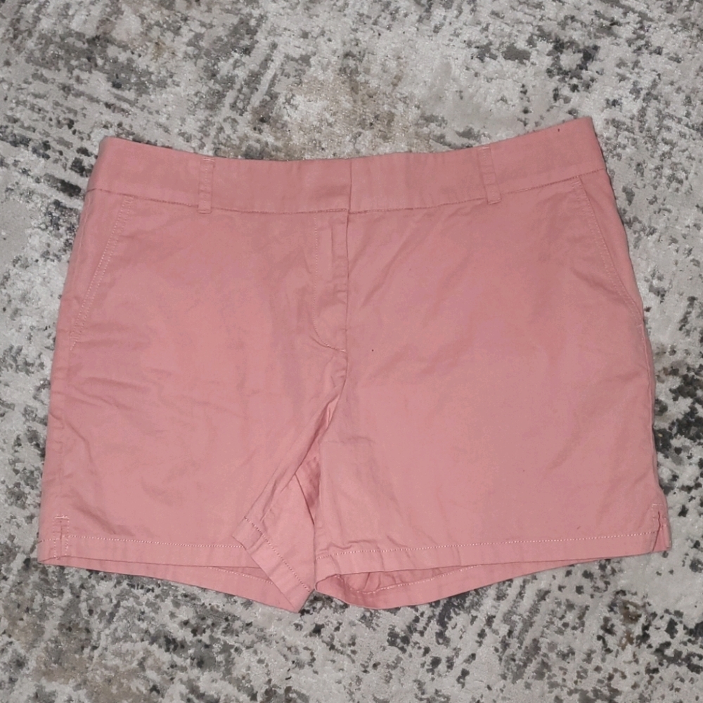 🔳🟢The Loft khaki shorts